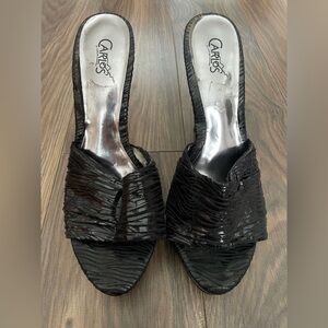 Carlos by Carlos Santana Black Textured Heels